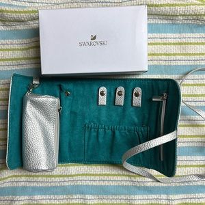 Swarovski travel roll up jewelry organizer. NIB Silver and teal FW 19